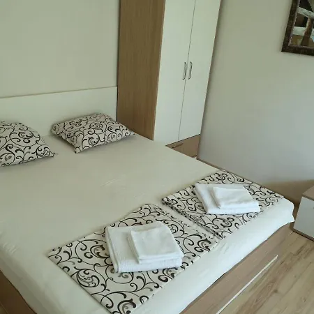 Sv Nikola Гостевой дом Ахтополь